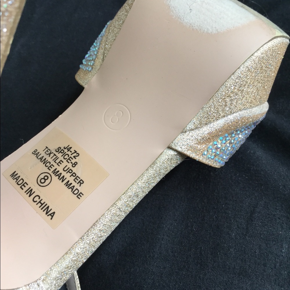 Platform - Picture 3 of 3